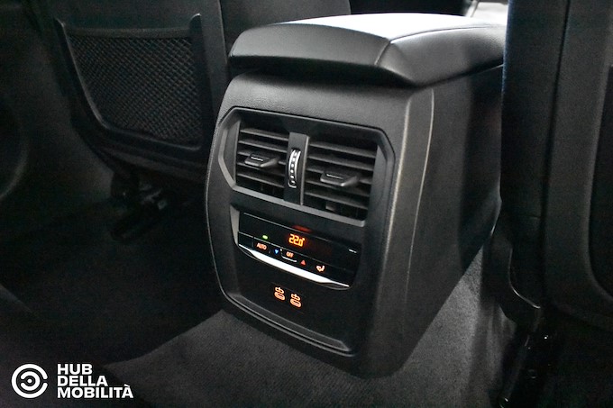 BMW 318d 48V Touring